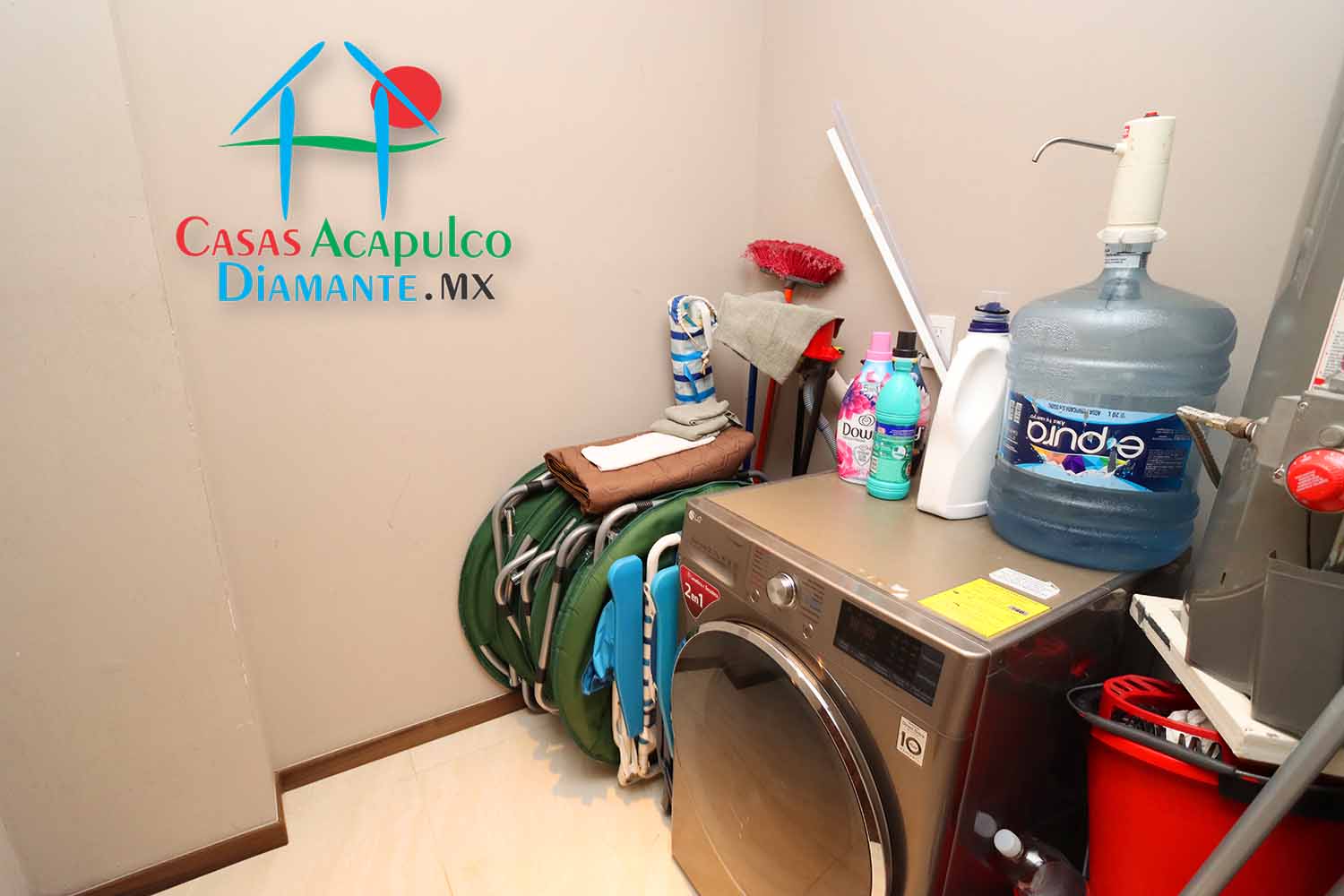 La Isla Emerald C5 - Área de servicio 1